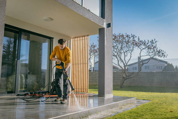 Best Solar Panel Cleaning  in University Gardens, NY