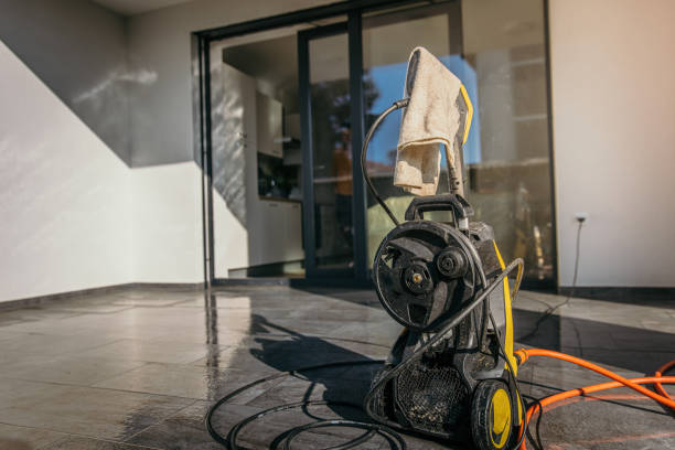 Best Machinery and Equipment Cleaning  in University Gardens, NY